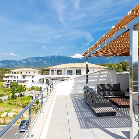 Domaine D'Arca - Hugo 13 - 6 Pers * Porto-Vecchio (Corsica)